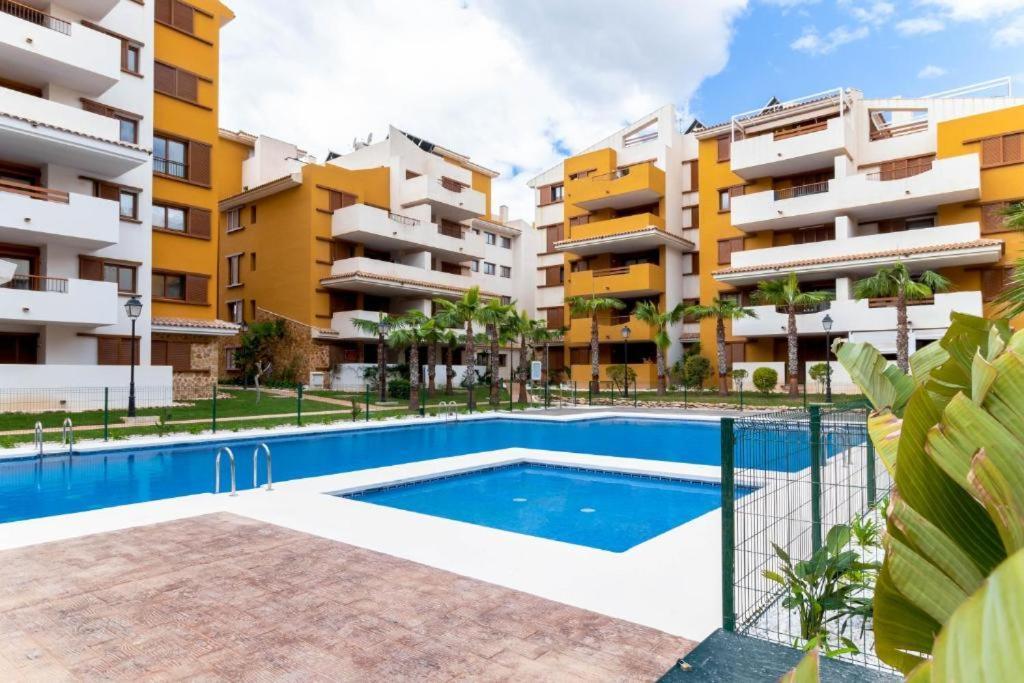 Cc8 By Zanis Apartment Torrevieja Bagian luar foto